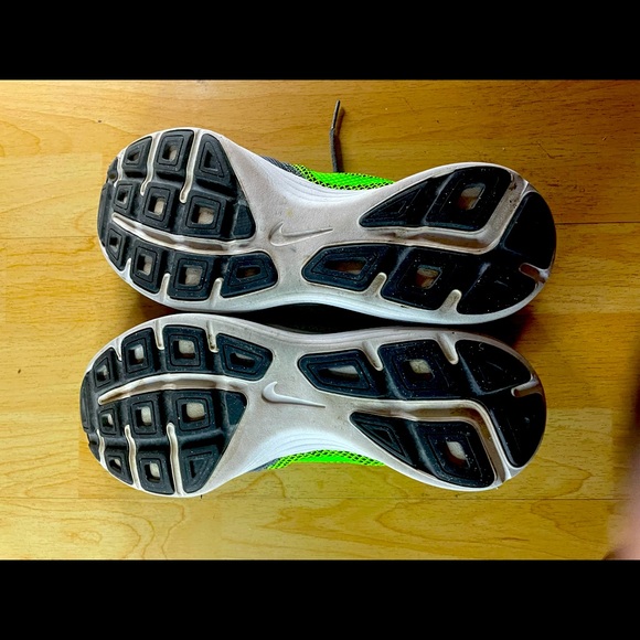 Nike Men’s Running Shoes - Picture 4 of 5